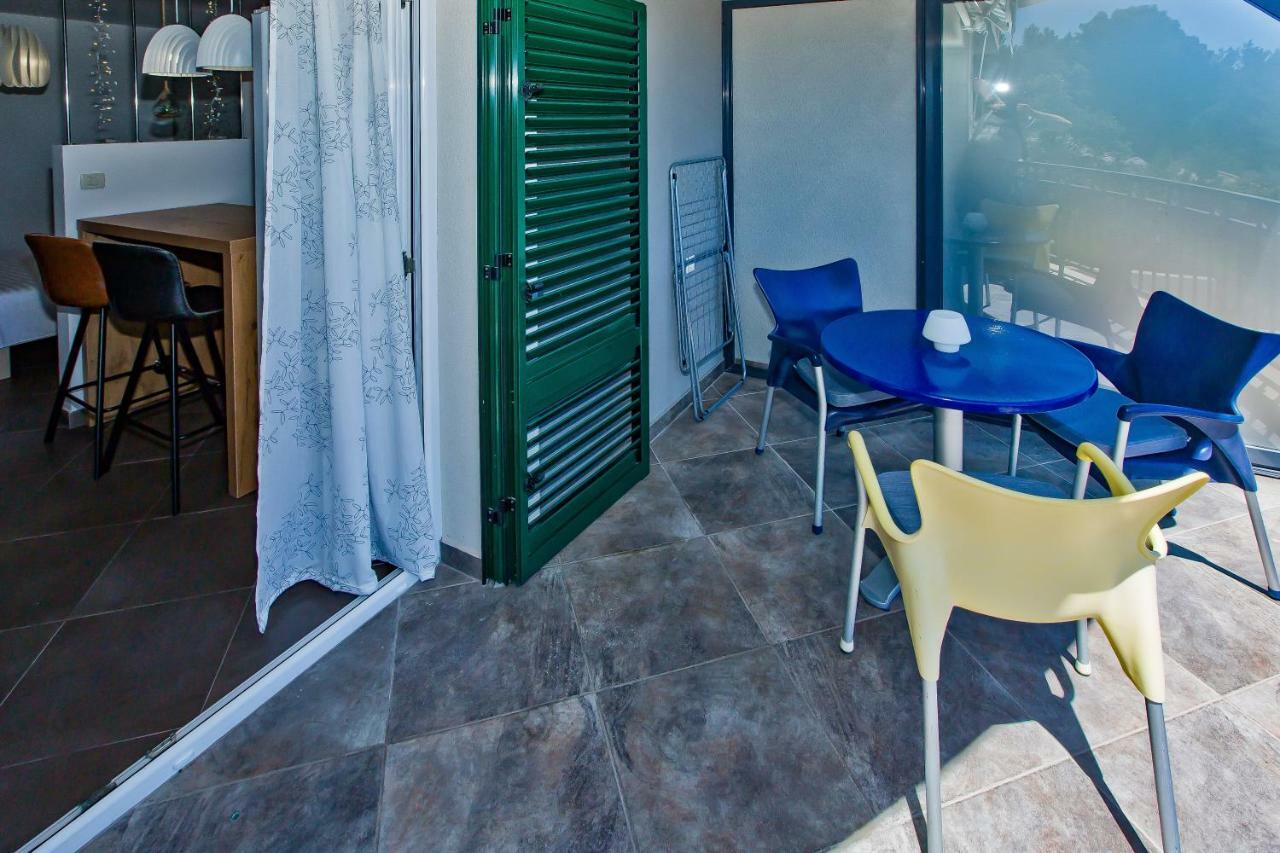 Island Hvar Seaside Villa Levanda With Beach, Pool & Seaview Hvar Town Dış mekan fotoğraf